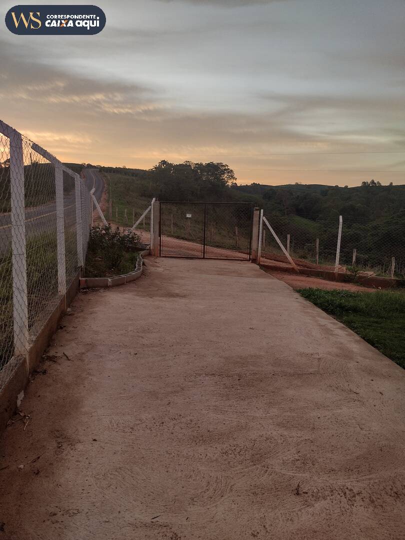 Sítio à venda com 2 quartos, 160m² - Foto 43
