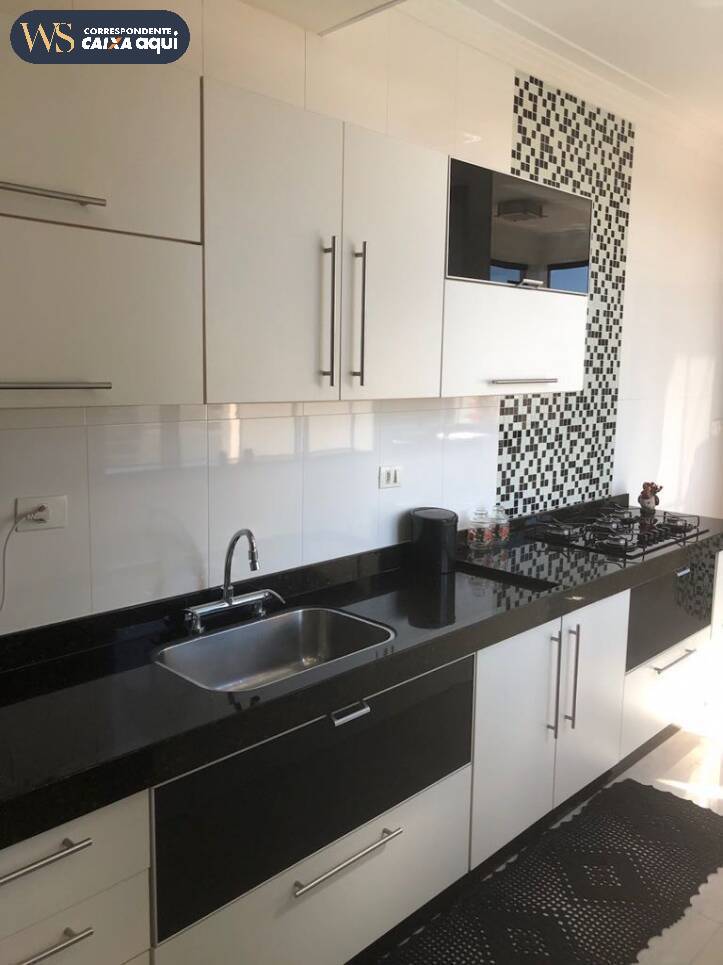Casa à venda com 3 quartos, 295m² - Foto 5