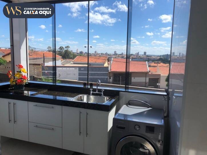 Casa à venda com 3 quartos, 295m² - Foto 8
