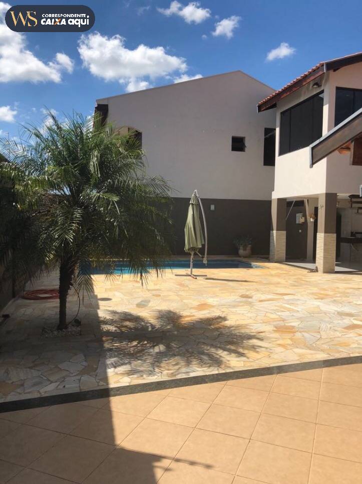 Casa à venda com 3 quartos, 295m² - Foto 24